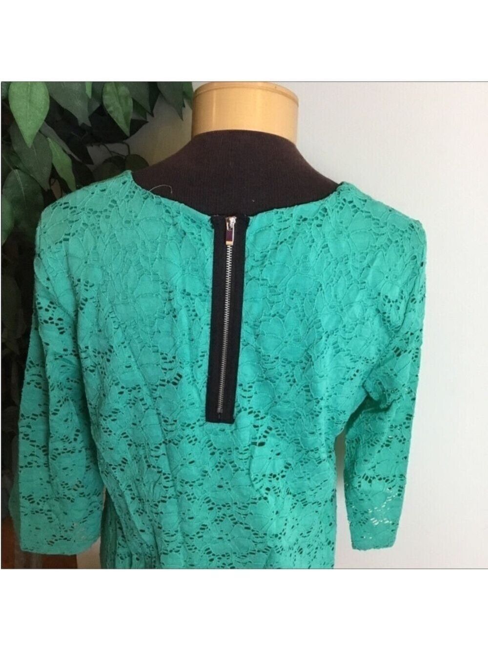 Alfani floral lace pullover blouse Women’s size medium green 3/4 sleeve - Picture 12 of 16